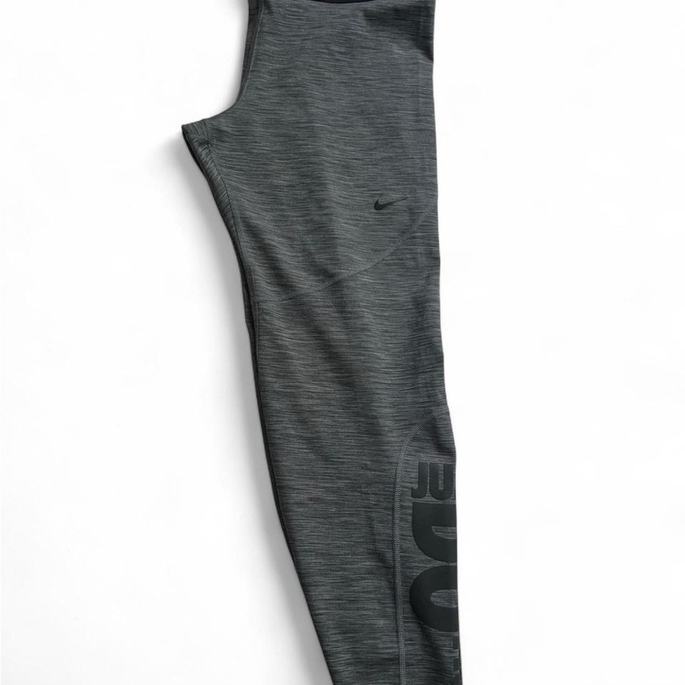 Nike Pro Dri-FIT Heathered Gray Leggings